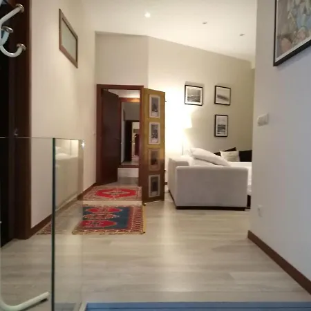 Διαμέρισμα Apartamento Modernista Con Garaje
